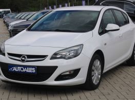 Opel Astra 1,4 i 16V 74 kW